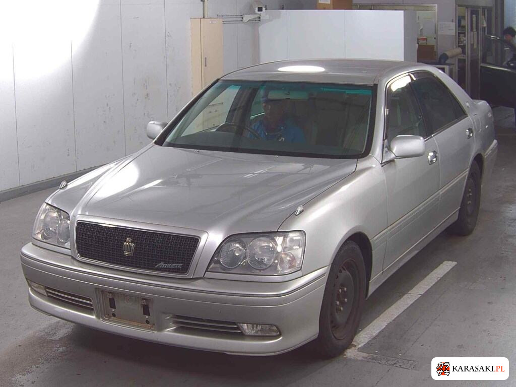 Toyota Crown 2000 z aukcji japońskiej