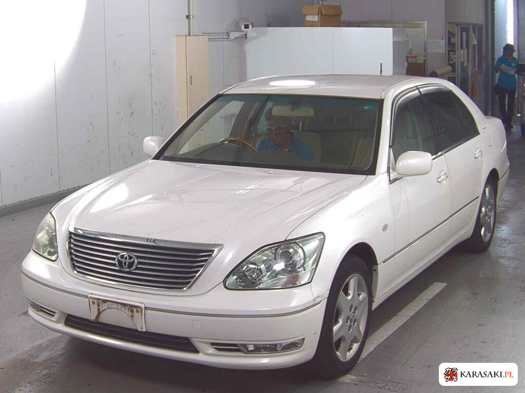 Toyota Celsior 2003 z aukcji japońskiej