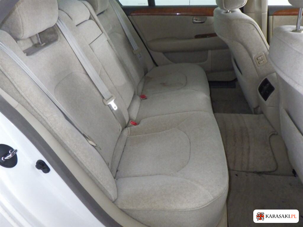 Toyota Celsior 2003 z aukcji japońskiej
