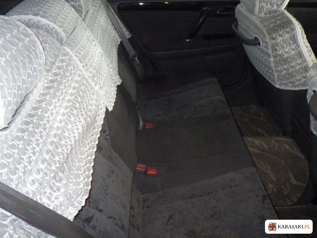 Toyota Crown Estate 2000 z aukcji japońskiej