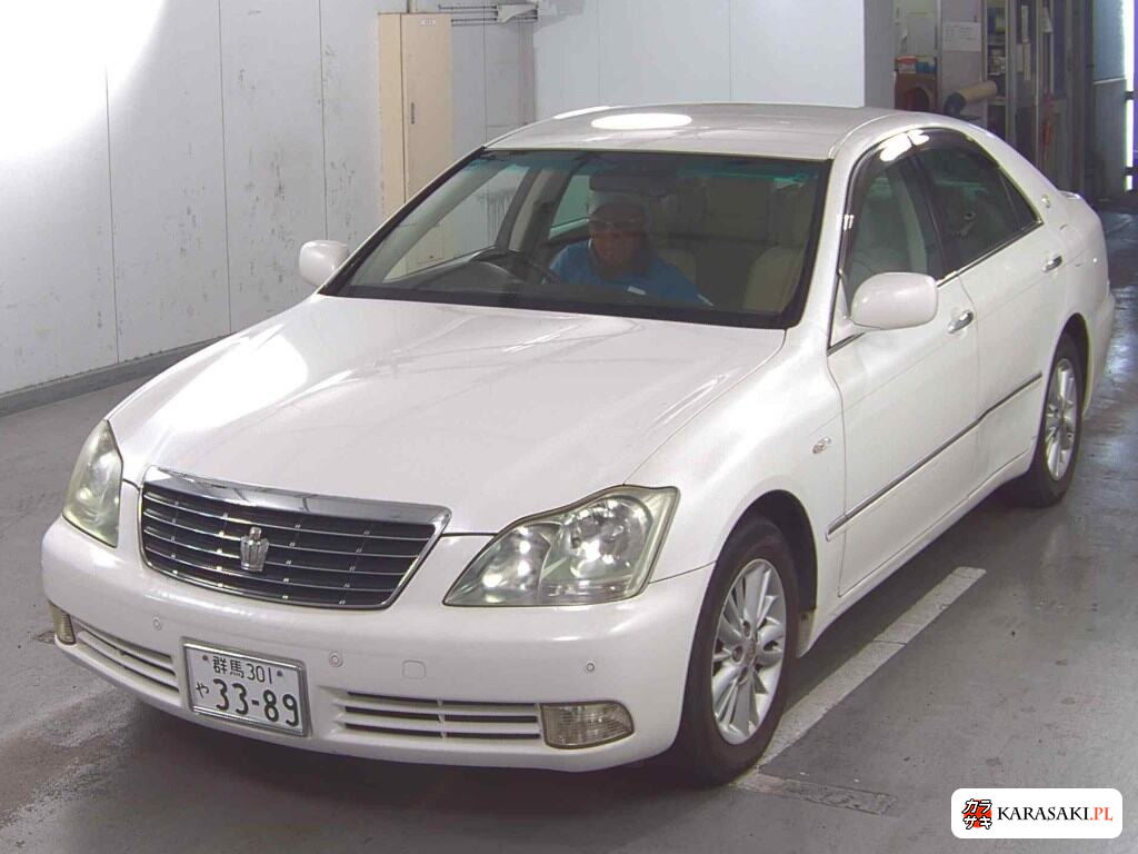 Toyota Crown 2004 z aukcji japońskiej
