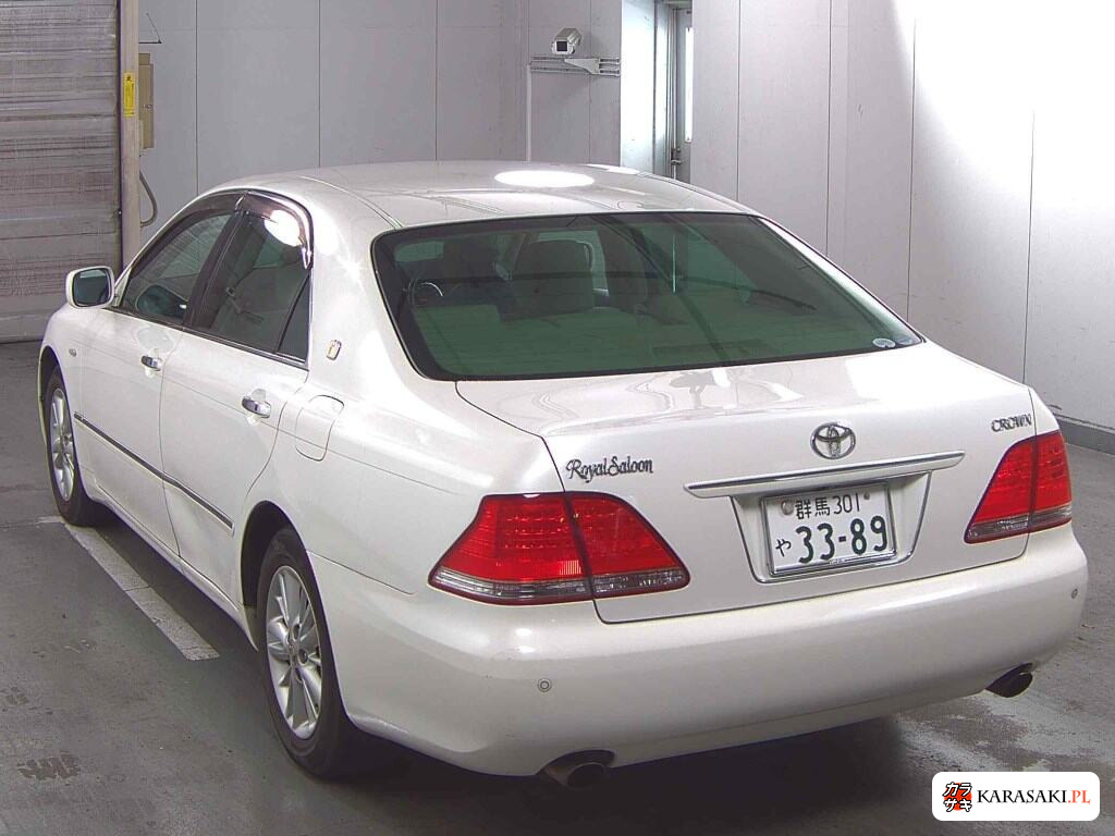 Toyota Crown 2004 z aukcji japońskiej
