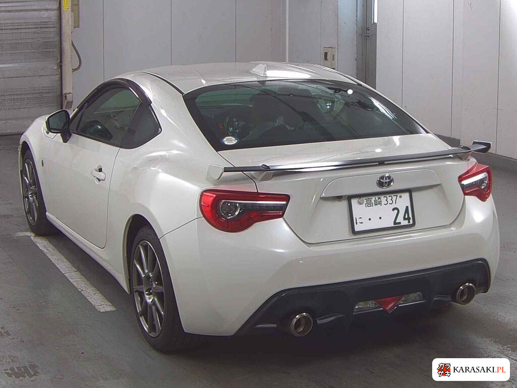 Toyota 86 2017 z aukcji japońskiej