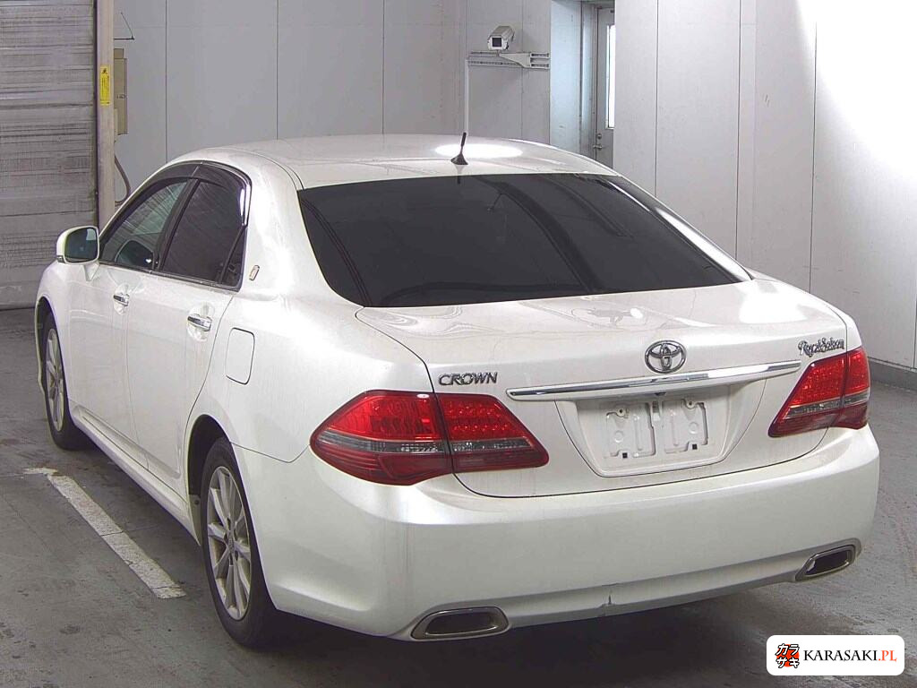 Toyota Crown 2008 z aukcji japońskiej
