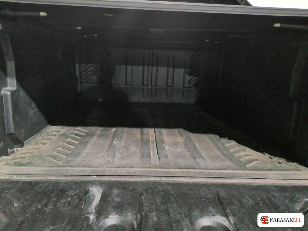 Chevrolet Avalanche 2010 z aukcji japońskiej