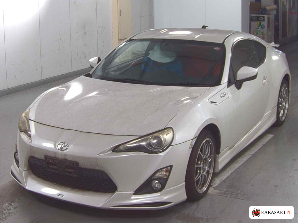 Toyota 86 2012 z aukcji japońskiej