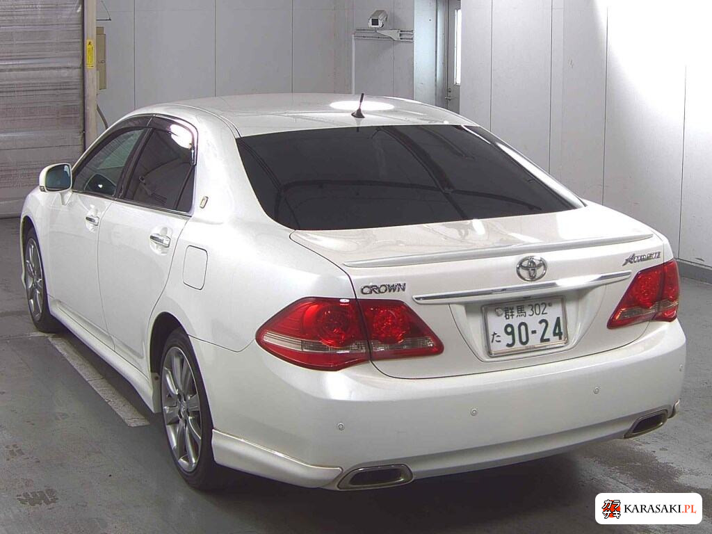 Toyota Crown 2008 z aukcji japońskiej