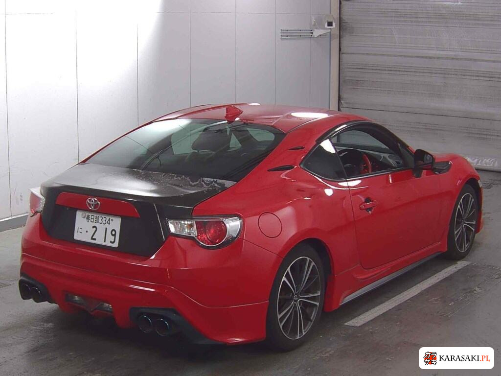 Toyota 86 2016 z aukcji japońskiej