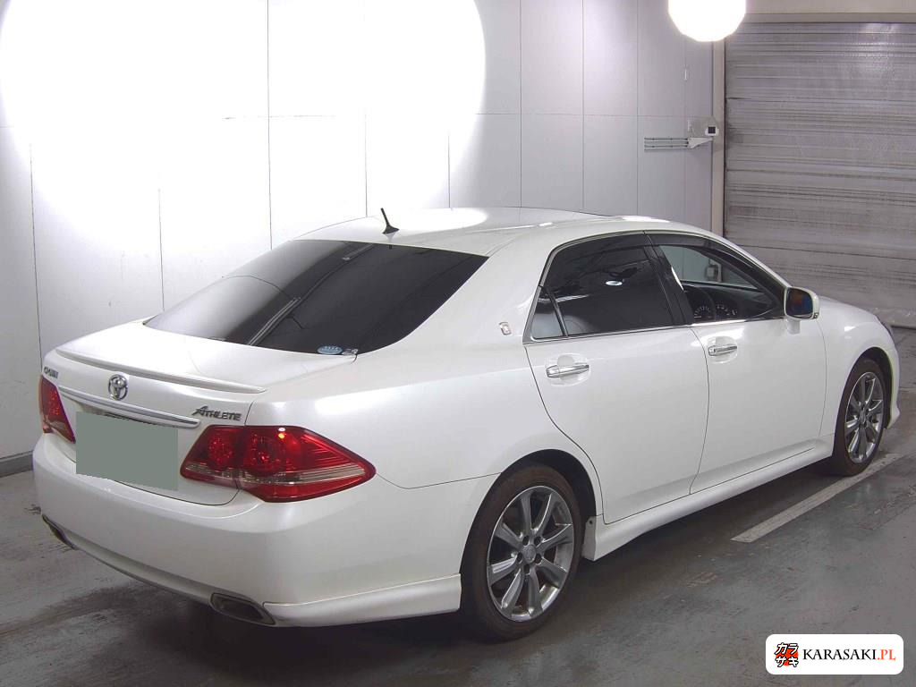 Toyota Crown 2008 z aukcji japońskiej