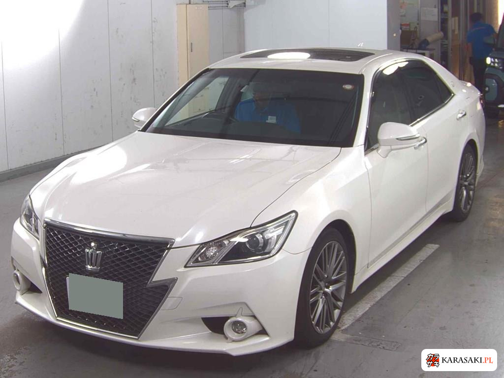Toyota Crown 2013 z aukcji japońskiej