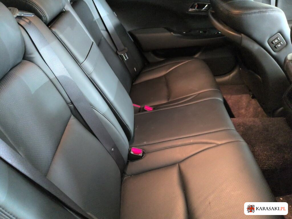 Toyota Crown 2009 z aukcji japońskiej