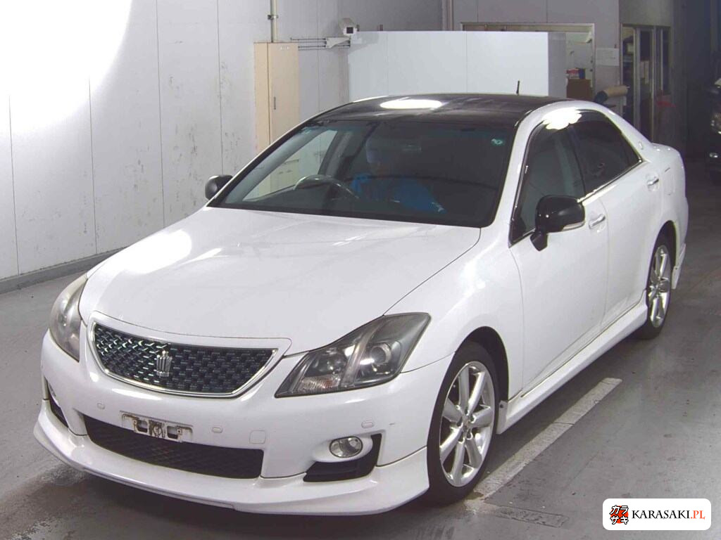 Toyota Crown 2009 z aukcji japońskiej