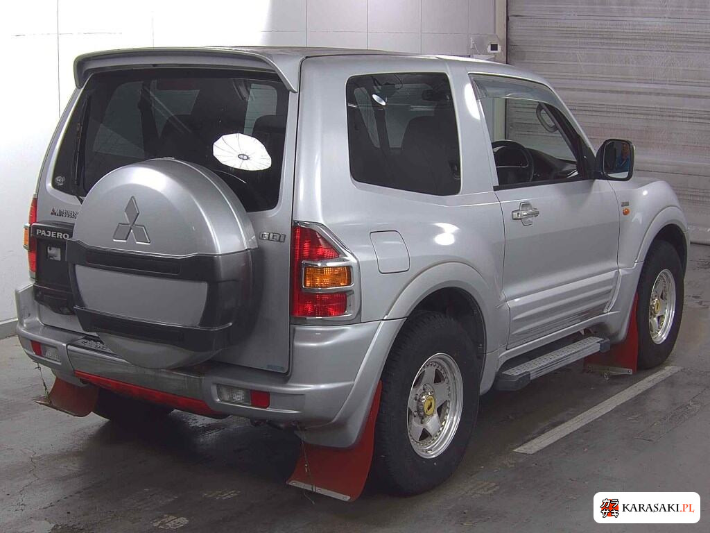 Mitsubishi Pajero 2000 z aukcji japońskiej