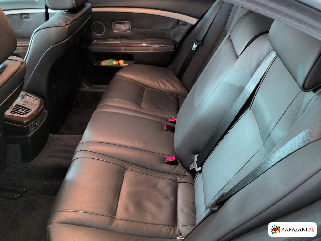 BMW 7 Series 2006 z aukcji japońskiej