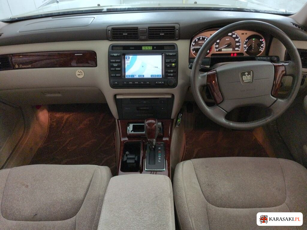 Toyota Crown 2003 z aukcji japońskiej