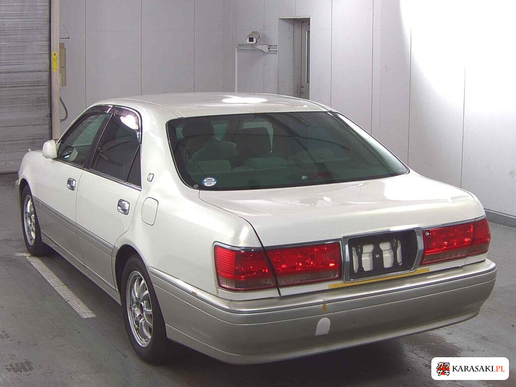 Toyota Crown 2003 z aukcji japońskiej