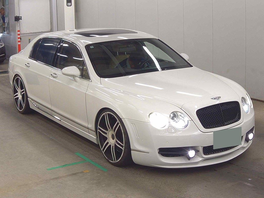 Bentley Continental 2005 з японського аукціону