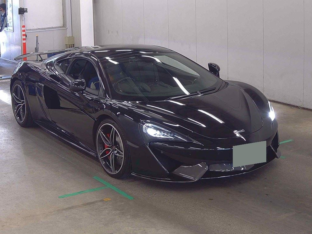 Mclaren 570GT 2018 z aukcji japońskiej