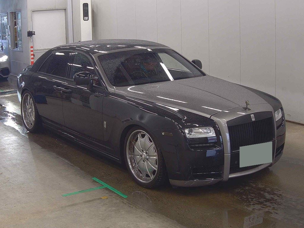 Rolls-Royce Ghost 2011 from a Japanese auction