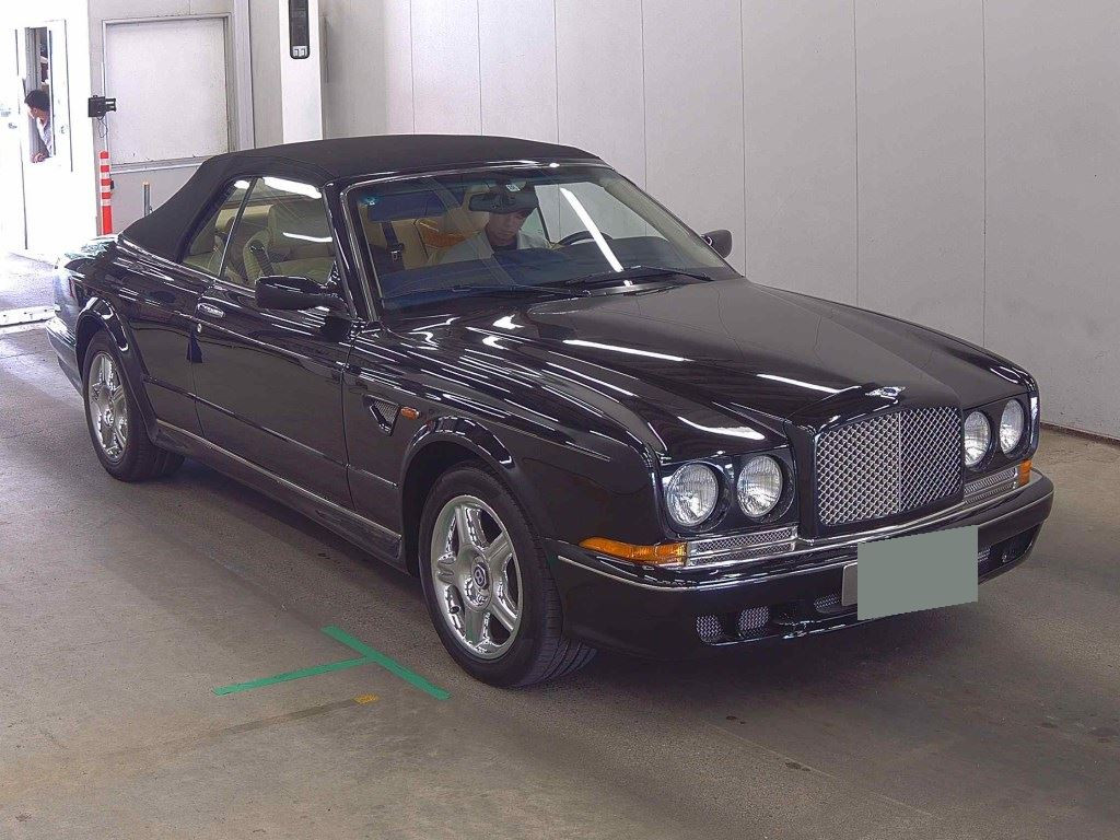 Bentley Azure 2002 з японського аукціону