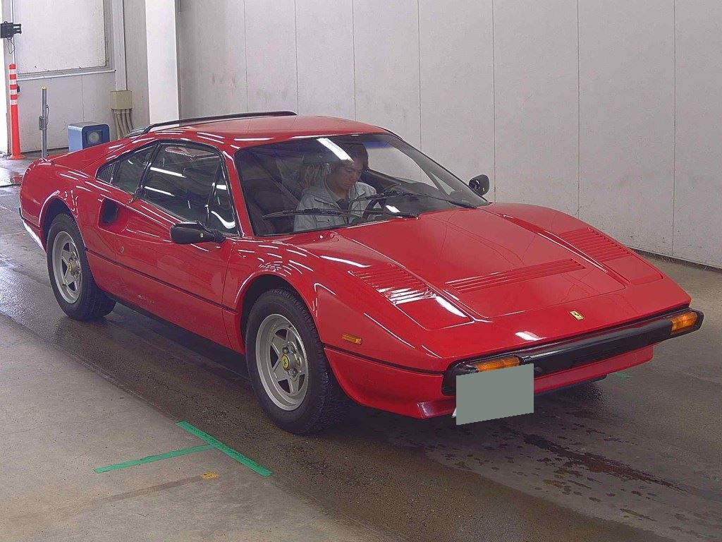 Ferrari 308 1985 з японського аукціону