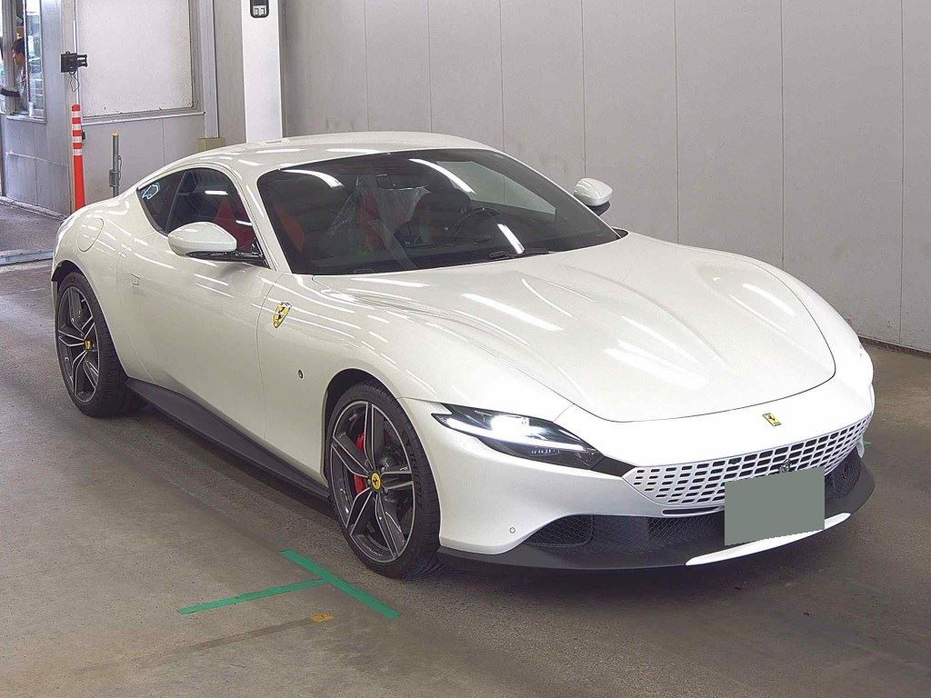 Ferrari Roma 2021 z aukcji japońskiej