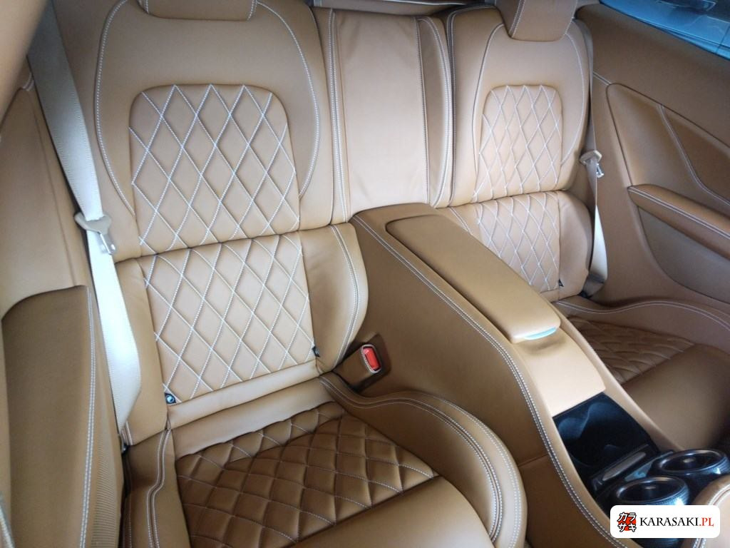 2012 Ferrari FF 4WD Base Grade 6