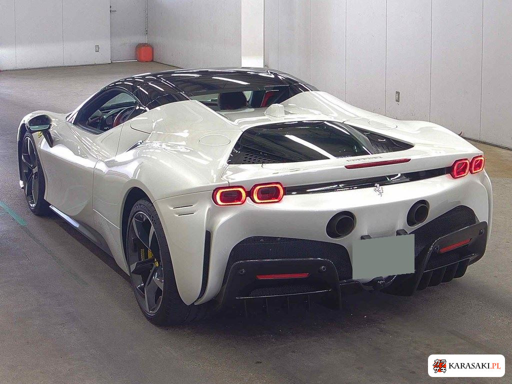 2023 Ferrari SF90 Spider 4WD 2