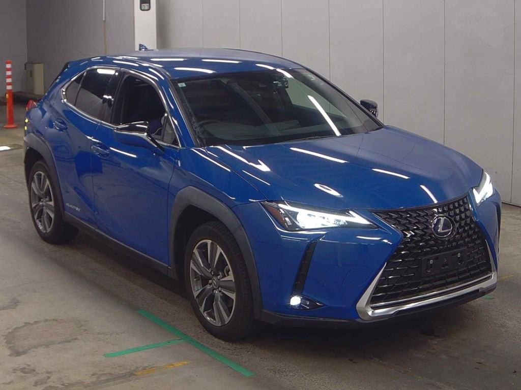 Lexus UX300E 2021 з японського аукціону
