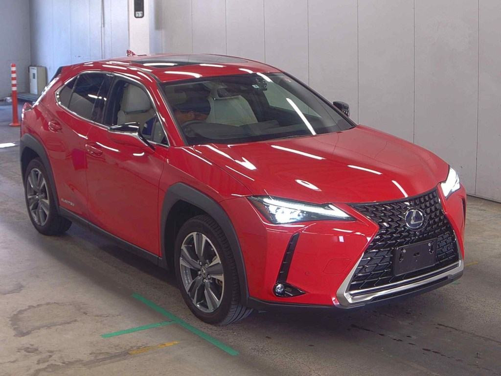 Lexus UX300E 2021 з японського аукціону