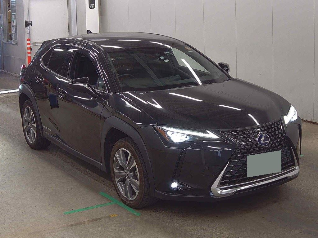 Lexus UX300E 2022 з японського аукціону