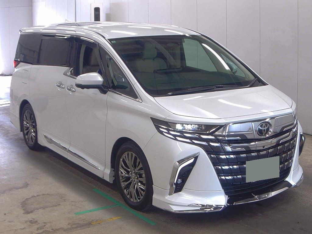 Toyota Alphard Phev 2025 z aukcji japońskiej