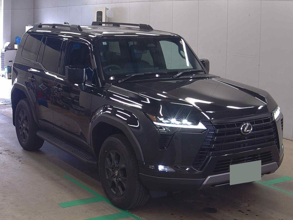 Lexus GX 2025 z aukcji japońskiej