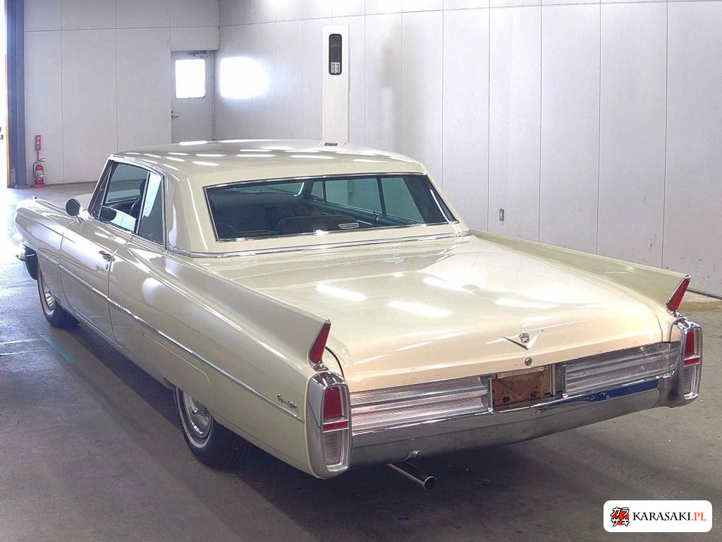 1997 Cadillac De Ville 2