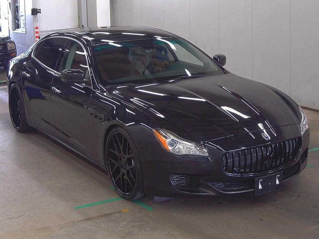 Maserati Quattroporte 2014 z aukcji japońskiej