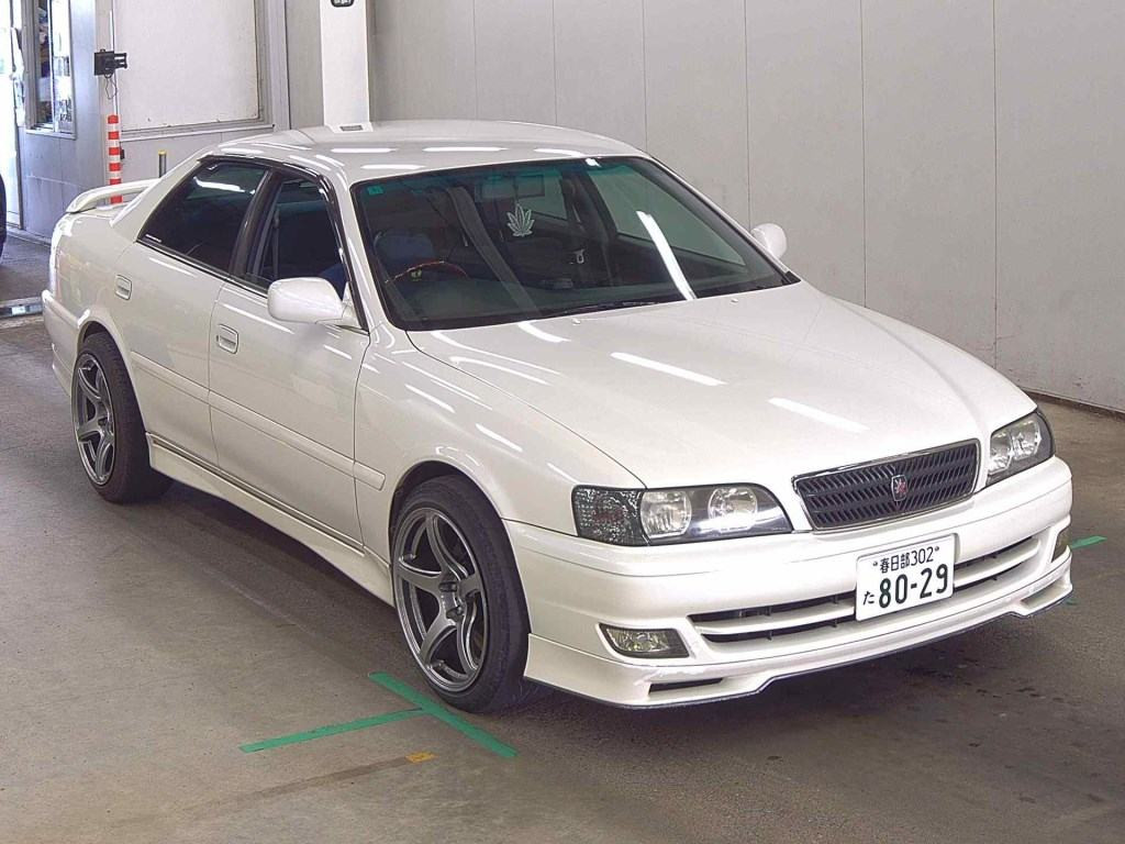Toyota Chaser 1999 z aukcji japońskiej