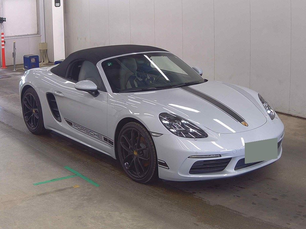Porsche 718 Boxster 2024 з японського аукціону