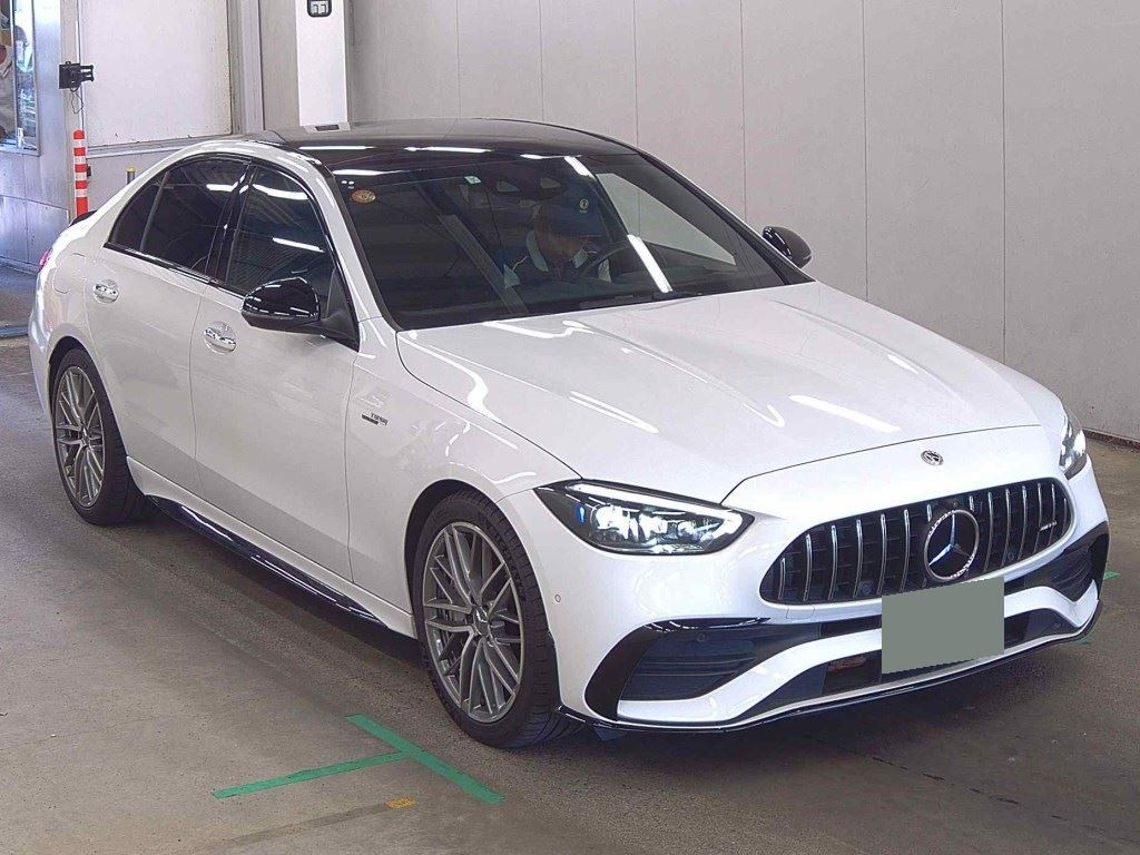 Mercedes AMG C-Class 2023 z aukcji japońskiej