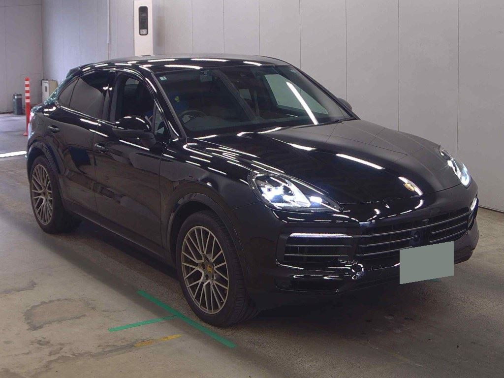 Porsche Cayenne Coupe 2022 з японського аукціону