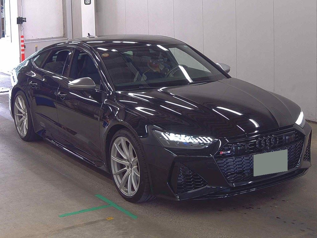 Audi RS7 Sportback 2021 z aukcji japońskiej