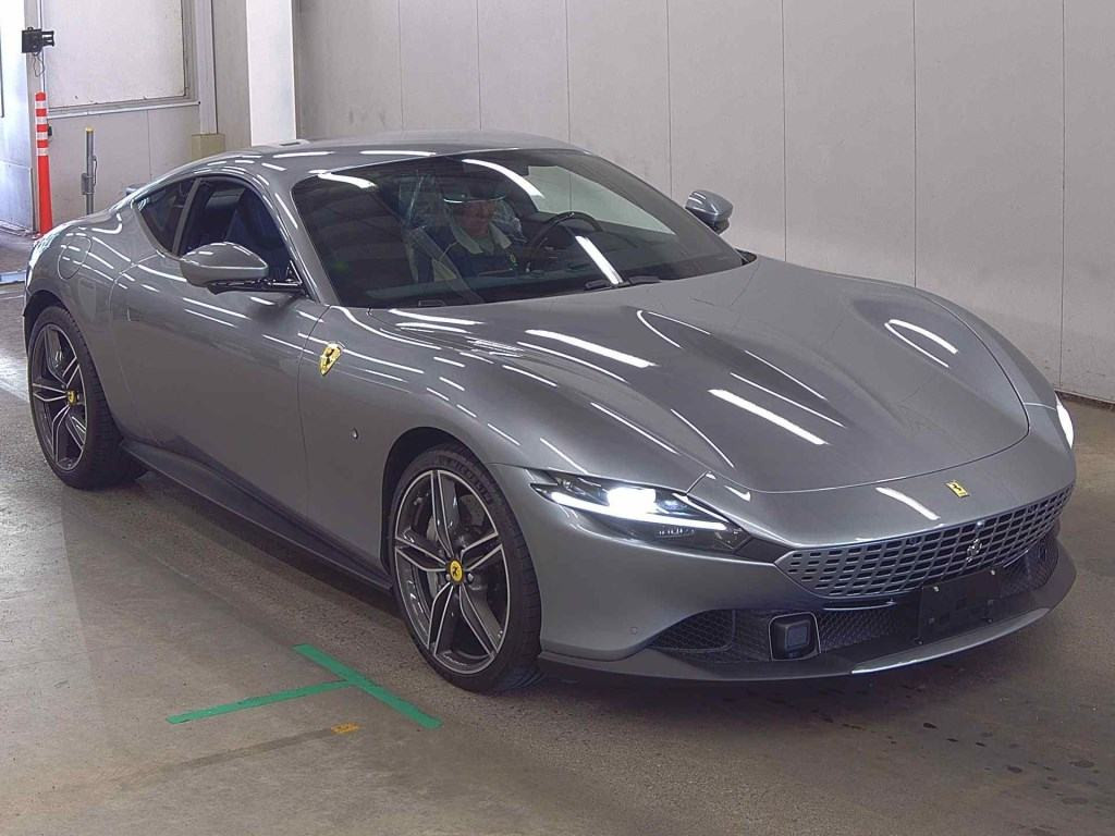 Ferrari Roma 2023 z aukcji japońskiej