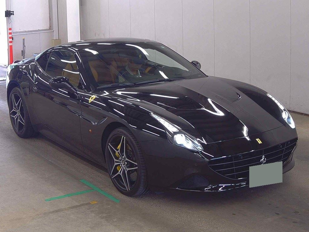 Ferrari California T 2014 z aukcji japońskiej