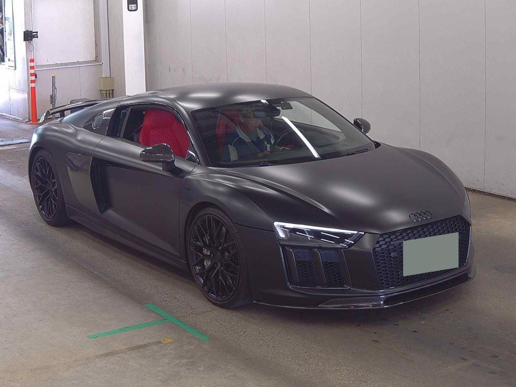 Audi R8 2017 z aukcji japońskiej