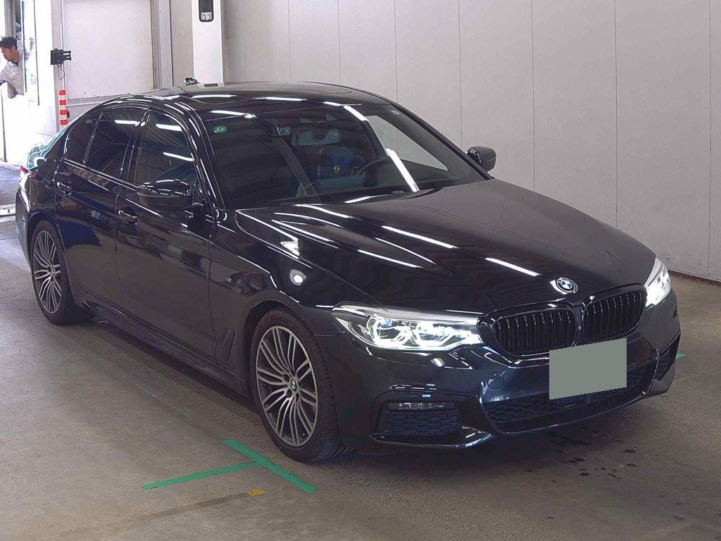 BMW 5 Series 2019 z aukcji japońskiej
