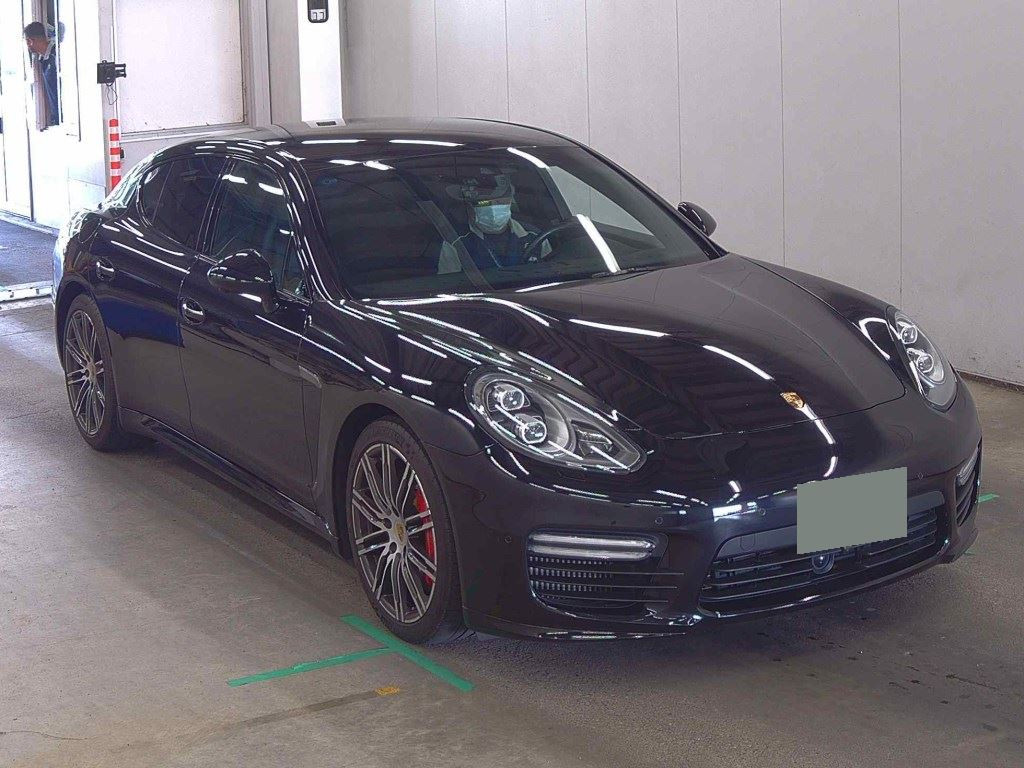 Porsche Panamera 2016 z aukcji japońskiej
