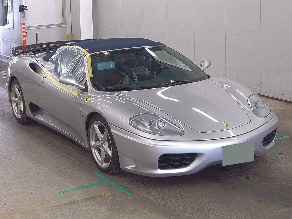 Ferrari 360 2004 з японського аукціону