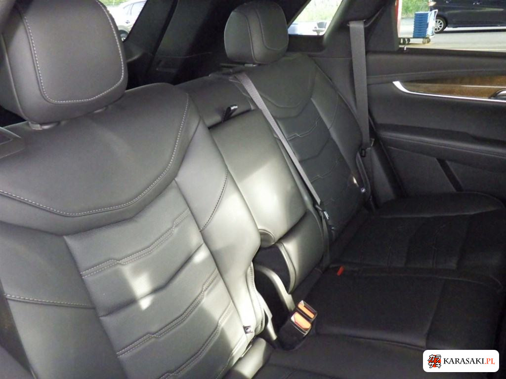 2021 Cadillac XT5 4WD Platinum Sport 6