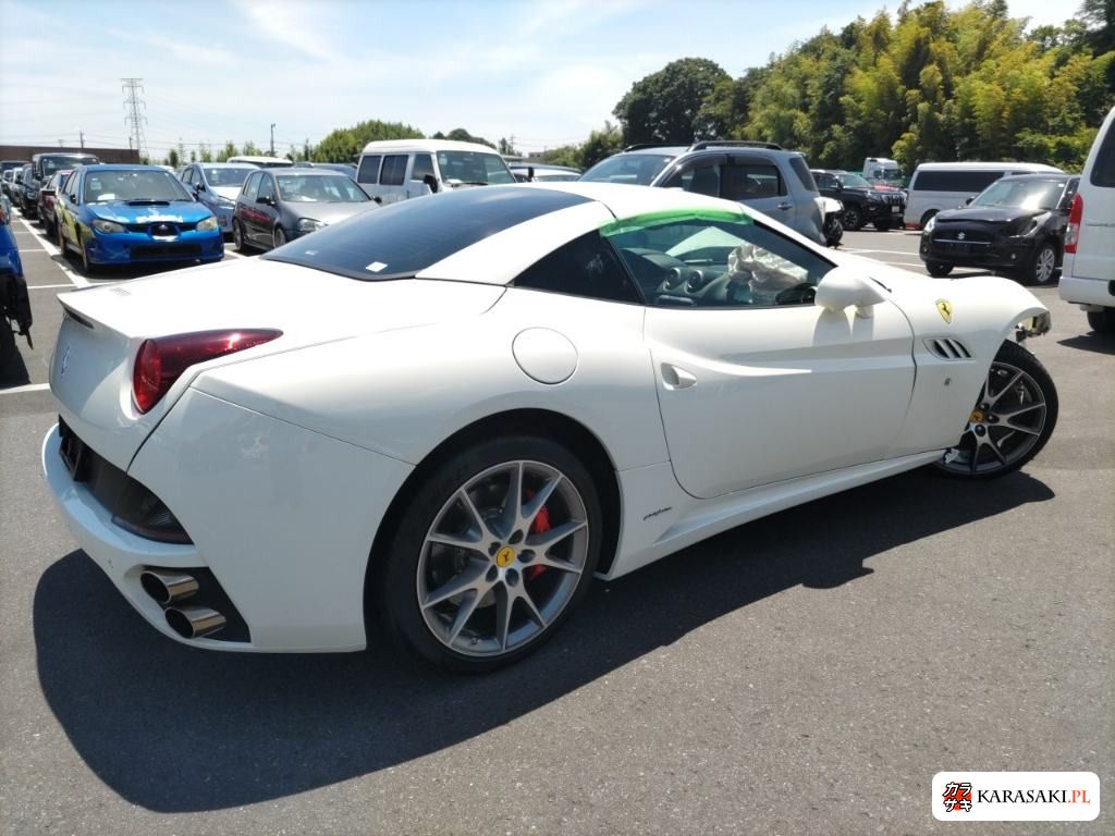 2012 Ferrari California 30 Base Grade 4