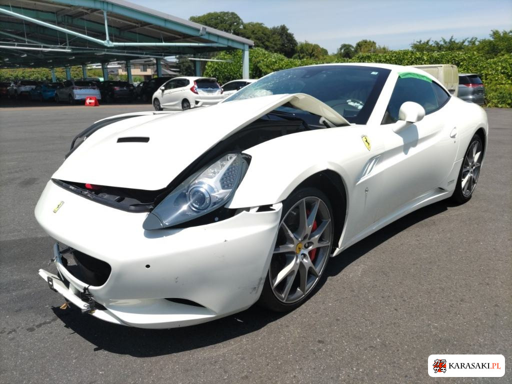 2012 Ferrari California 30 Base Grade 3