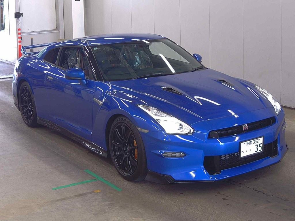 Nissan GT-R 2024 z aukcji japońskiej